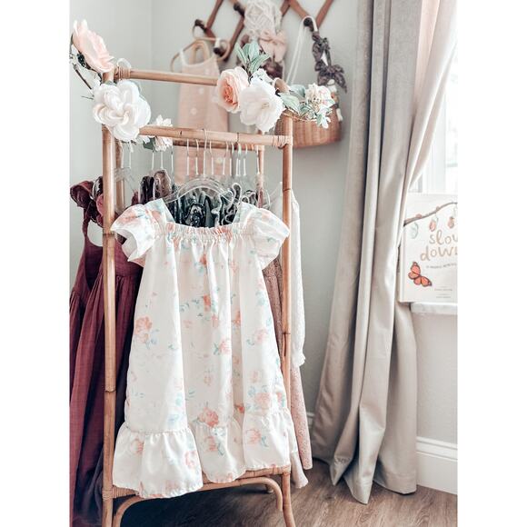Capture The Moments Rose Garden Floaty Flutter Slv Dress 4/5T - Picture 2 of 4
